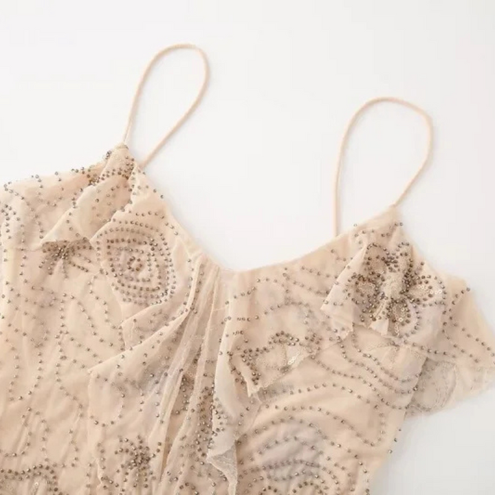 Renate | Glitzerndes rückenfreies Sommerkleid mit Rüschen
