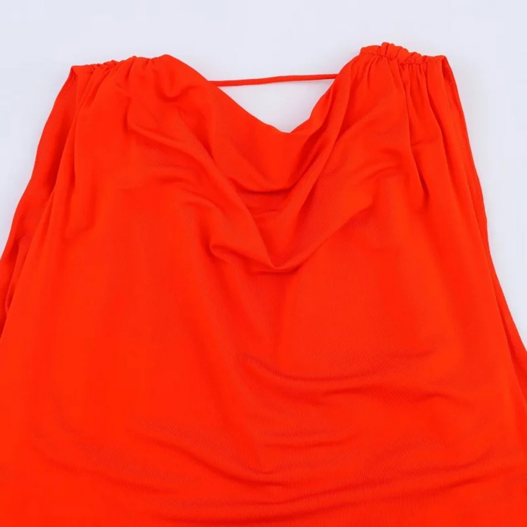 Sabine | Orangenfarbenes plissiertes Maxikleid