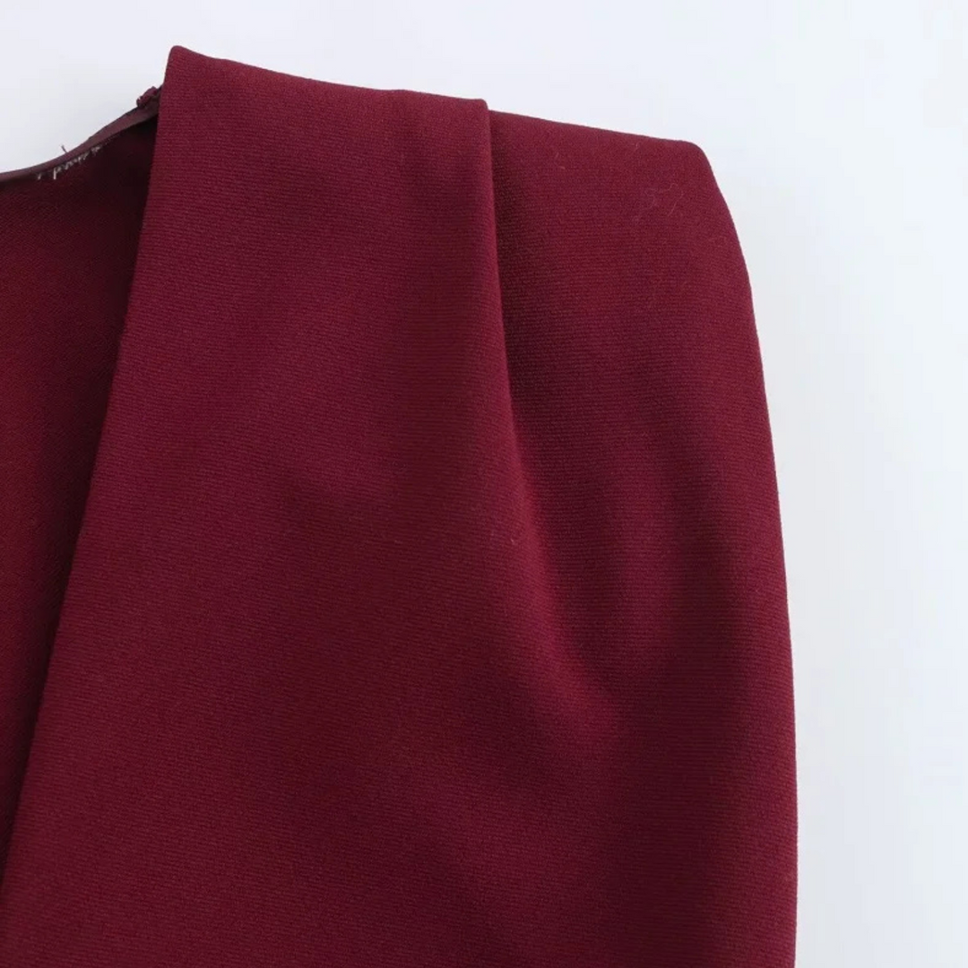 Ingrid | Ärmelloses, elegantes Midikleid mit Drapierung für Abend und Party