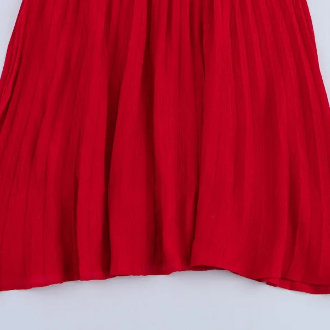 Birgit |  Plissiertes, ärmelloses Sommerkleid mit Patchwork-Design für Strand und Alltag