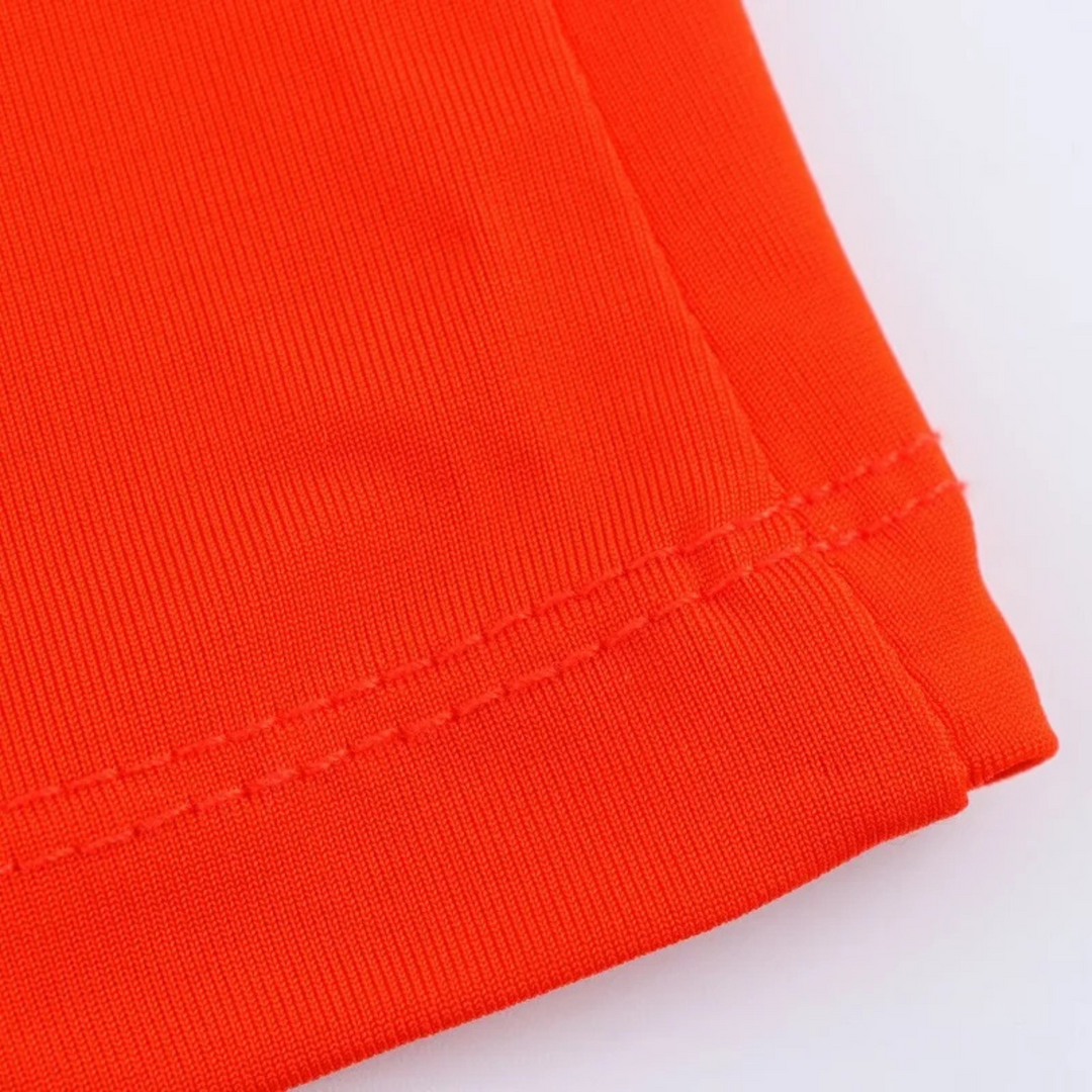 Sabine | Orangenfarbenes plissiertes Maxikleid